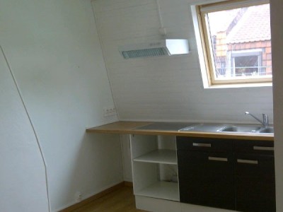 APPARTEMENT T2 A LOUER - LA MADELEINE - 45 m2 - 688€ charges comprises par mois