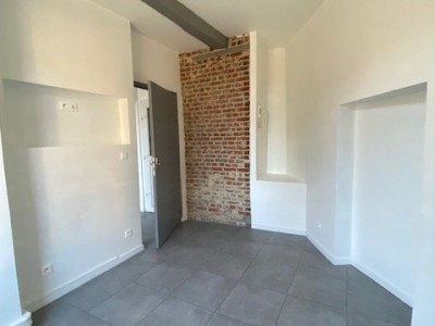 local commercial A LOUER - LANNOY - 36 m2 - 750€ HC par mois