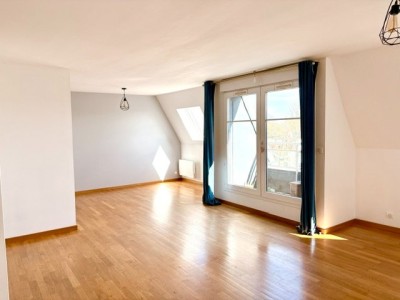 APPARTEMENT T4 A VENDRE - LAMBERSART - 102 m2 - 365�000�&euro;