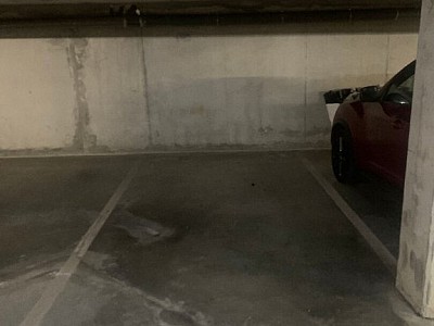 PARKING A LOUER - LA MADELEINE - 70�&euro; charges comprises par mois
