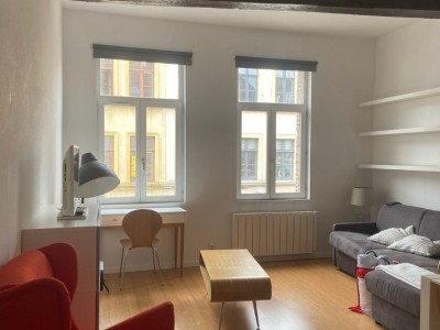 STUDIO VIEUX LILLE A LOUER - LILLE - 33 m2 - 849€ charges comprises par mois