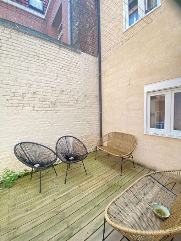 colocation A LOUER - LILLE centre ville - 15 m2 - 700 &euro; charges comprises par mois