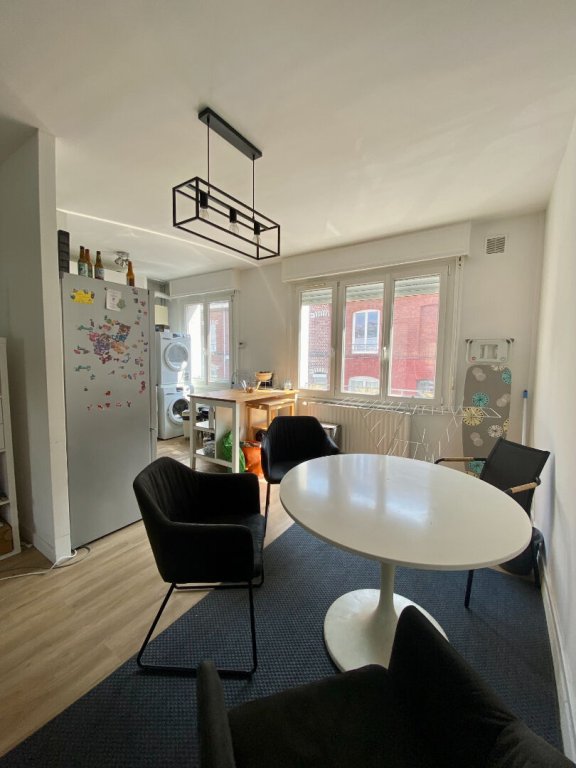 CHAMBRE A LOUER - LILLE - 12 m2 - 470 &euro; charges comprises par mois