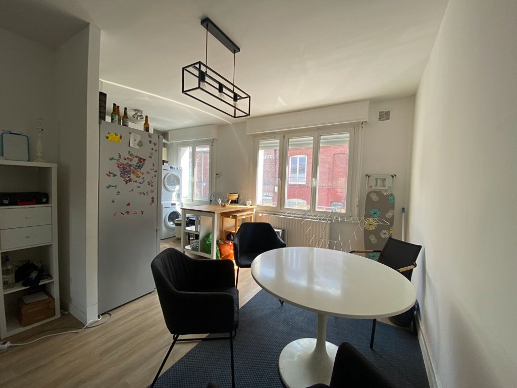 CHAMBRE A LOUER - LILLE - 12 m2 - 470 &euro; charges comprises par mois
