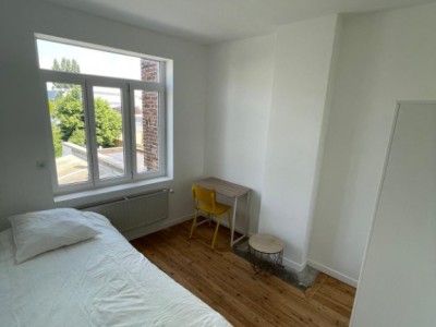 CHAMBRE A LOUER - MARCQ EN BAROEUL - 11 m2 - 430€ charges comprises par mois