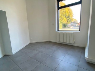 local commercial A LOUER - LANNOY - 36 m2 - 750€ HC par mois