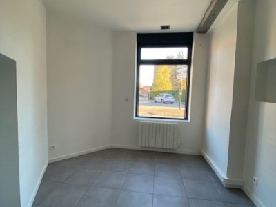 local commercial A LOUER - LANNOY - 36 m2 - 750€ HC par mois