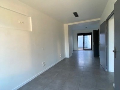 local commercial A LOUER - LANNOY - 36 m2 - 750€ HC par mois