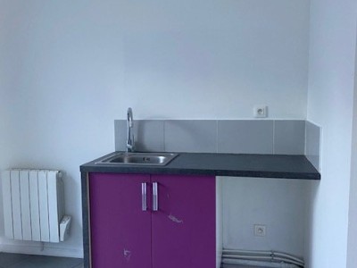 local commercial A LOUER - LANNOY - 36 m2 - 750€ HC par mois