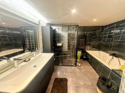 LOFT A VENDRE - LILLE - 105 m2 - 337000€