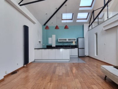 LOFT A VENDRE - LILLE Wazemmes - 118 m2 - 369�000�&euro;
