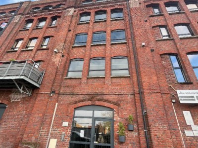 LOFT A VENDRE - RONCQ - 92 m2 - 202000€