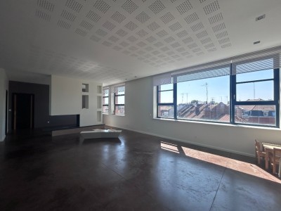LOFT A VENDRE - TOURCOING GARE - 235 m2 - 570000€