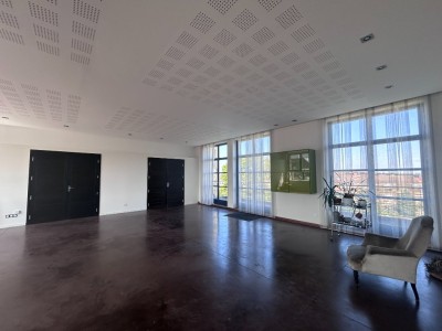 LOFT A VENDRE - TOURCOING GARE - 235 m2 - 570000€