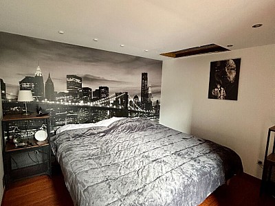 LOFT - TOURCOING Gare : 5,Mtro : 15,Tramway : 15,Bus : 5,cole : 5,Autoroute : 5, - 135 m2 - VENDU