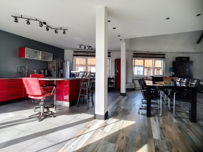 LOFT A VENDRE - WATTRELOS - 160 m2 - 299000€