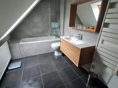 MAISON A LOUER - HEM - 120.79 m2 - 1600€ charges comprises par mois
