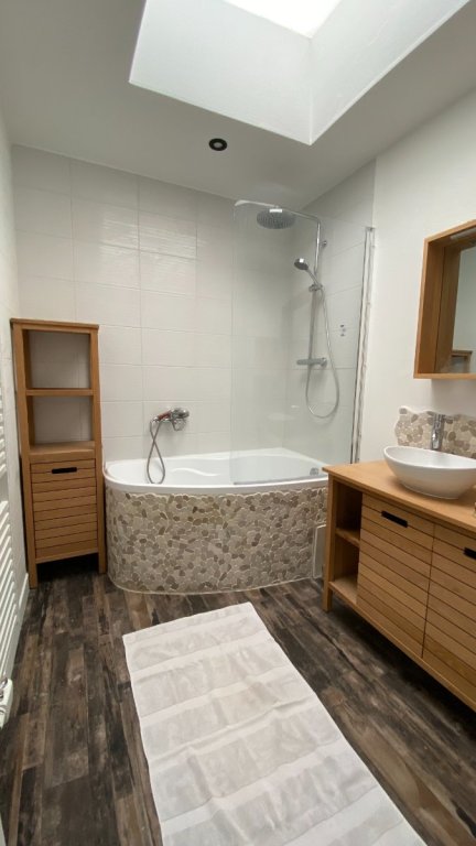 Maison meublée A LOUER - MOUVAUX - 83.58 m2 - 1 412 &euro; charges comprises par mois