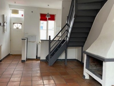 MAISON A LOUER - MOUVAUX - 50 m2 - 863 € charges comprises par mois