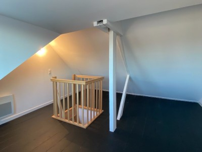 MAISON - MOUVAUX - 83 m2 - LOUÉ