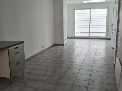 MAISON A LOUER - MOUVAUX - 100 m2 - 1200€ charges comprises par mois