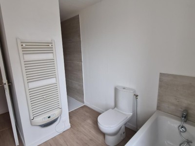 MAISON A LOUER - MOUVAUX - 100 m2 - 1200€ charges comprises par mois