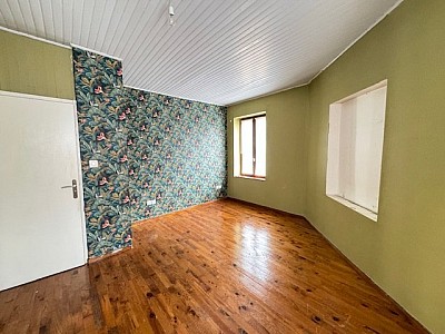 MAISON A LOUER - TOURCOING - 90.69 m2 - 958 &euro; charges comprises par mois