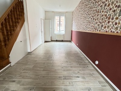 MAISON A LOUER - TOURCOING - 80.55 m2 - 870 € charges comprises par mois