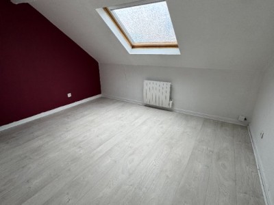 MAISON A LOUER - TOURCOING - 80.55 m2 - 870 € charges comprises par mois