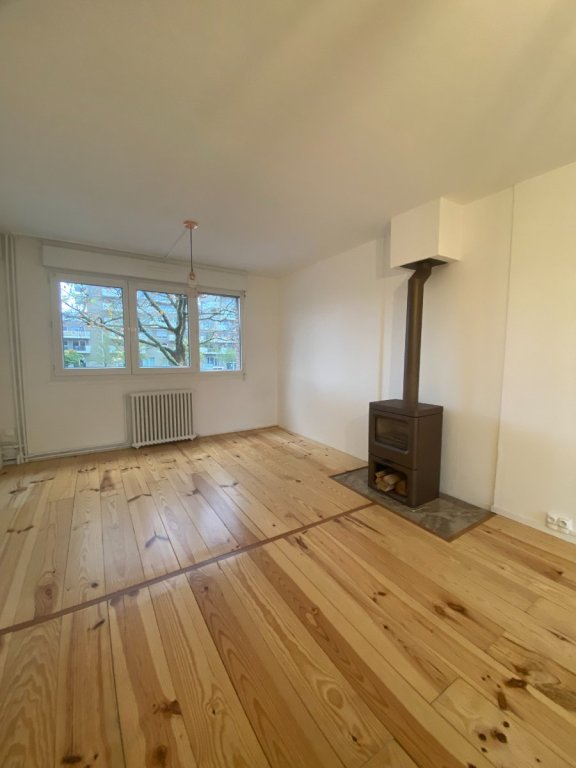 3 chambres A LOUER - TOURCOING - 75.92 m2 - 1�228�&euro; charges comprises par mois