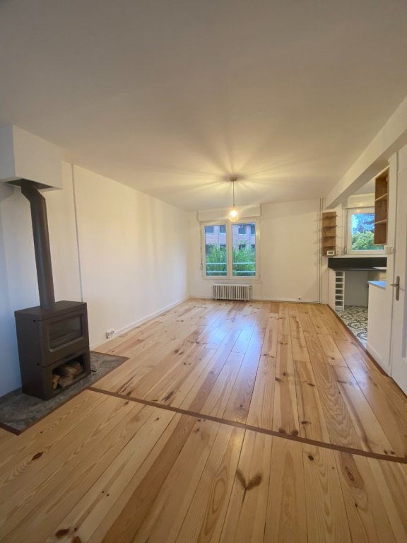 3 chambres A LOUER - TOURCOING - 75.92 m2 - 1�228�&euro; charges comprises par mois