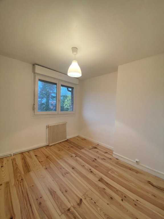 3 chambres A LOUER - TOURCOING - 75.92 m2 - 1�228�&euro; charges comprises par mois