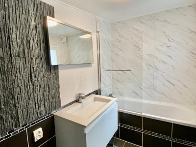 MAISON A LOUER - WAMBRECHIES - 55.6 m2 - 900 € charges comprises par mois