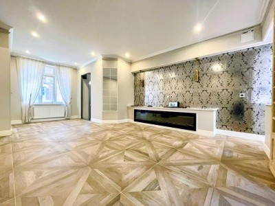 MAISON A VENDRE - COMINES - 143 m2 - 290 000 €