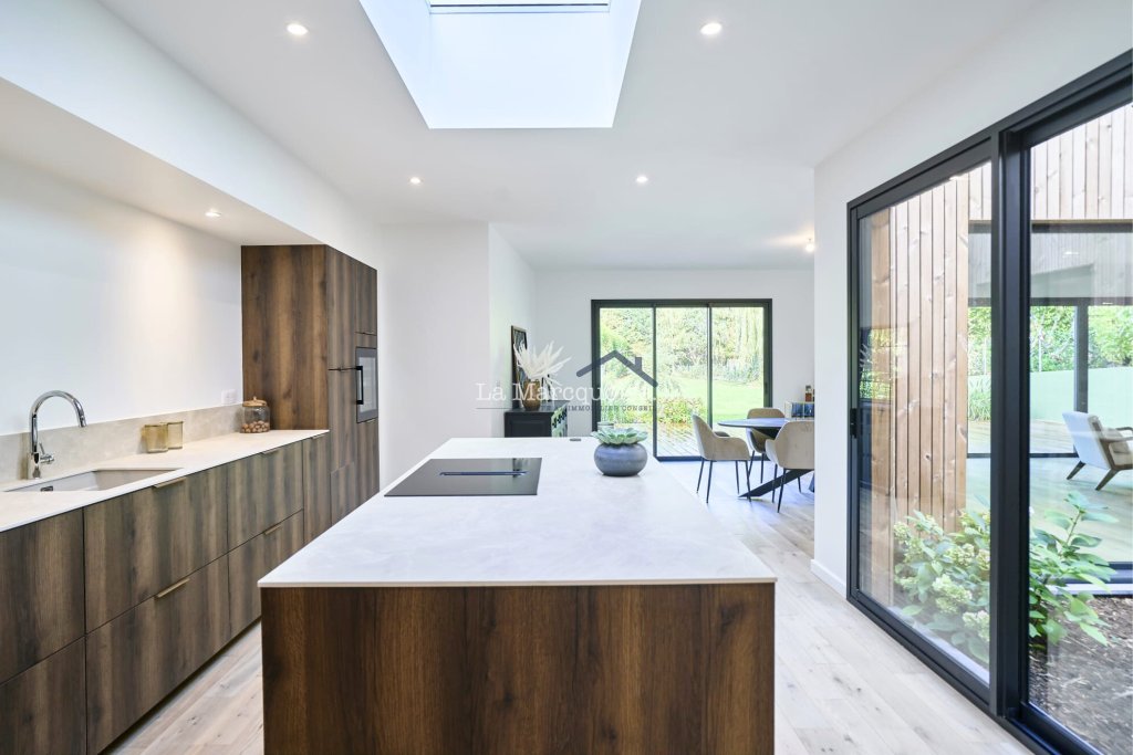 MAISON A VENDRE - MARCQ EN BAROEUL - 226.9 m2 - 1�250�000�&euro;