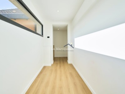 MAISON A VENDRE - MARCQ EN BAROEUL - 226.9 m2 - 1 250 000 €