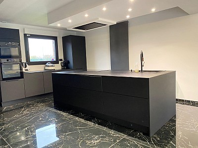 MAISON A VENDRE - MARQUETTE LEZ LILLE Bus : 5,cole : 5,Autoroute : 1, - 200 m2 - 685000€