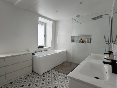 MAISON A VENDRE - MOUVAUX - 211 m2 - 770 000 €