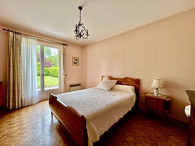 MAISON - MOUVAUX TOUS COMMERCES - 170 m2 - 649000€