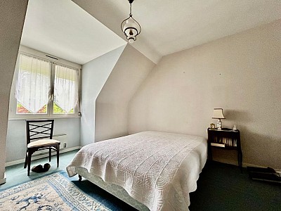 MAISON - MOUVAUX TOUS COMMERCES - 170 m2 - 649000€