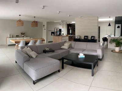 MAISON - RONCQ - 187 m2 - 510000€