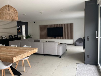MAISON - RONCQ - 187 m2 - 510000€