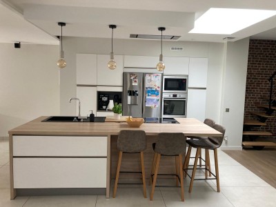 MAISON - RONCQ - 187 m2 - 510000€