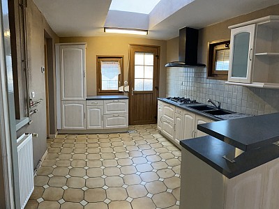 MAISON - TOURCOING - 154 m2 - 224000€