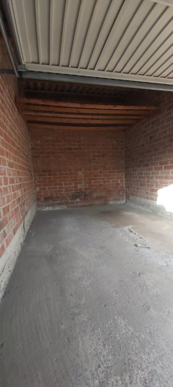 garage A LOUER - TOURCOING - 70 &euro; charges comprises par mois