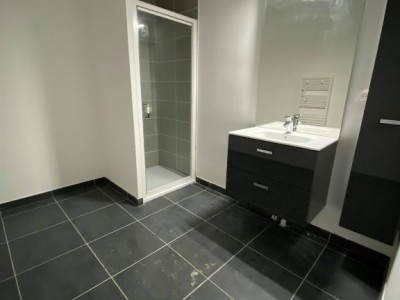 STUDIO A LOUER - HALLUIN - 34.35 m2 - 511€ charges comprises par mois