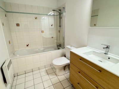 STUDIO A LOUER - LA MADELEINE - 31.74 m2 - 594�&euro; charges comprises par mois