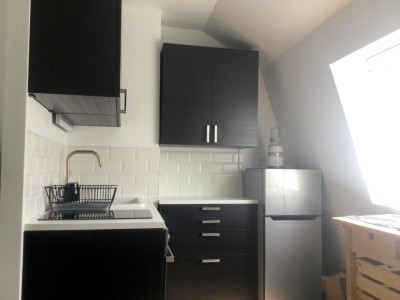 STUDIO A LOUER - LA MADELEINE - 22 m2 - 630€ charges comprises par mois