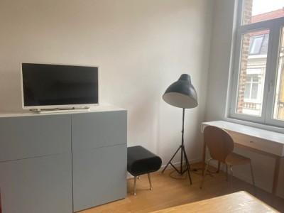 STUDIO VIEUX LILLE A LOUER - LILLE - 33 m2 - 849€ charges comprises par mois