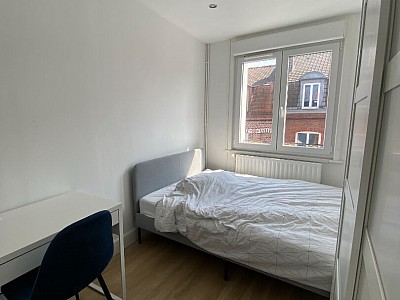 STUDIO A LOUER - LILLE - 12 m2 - 470€ charges comprises par mois